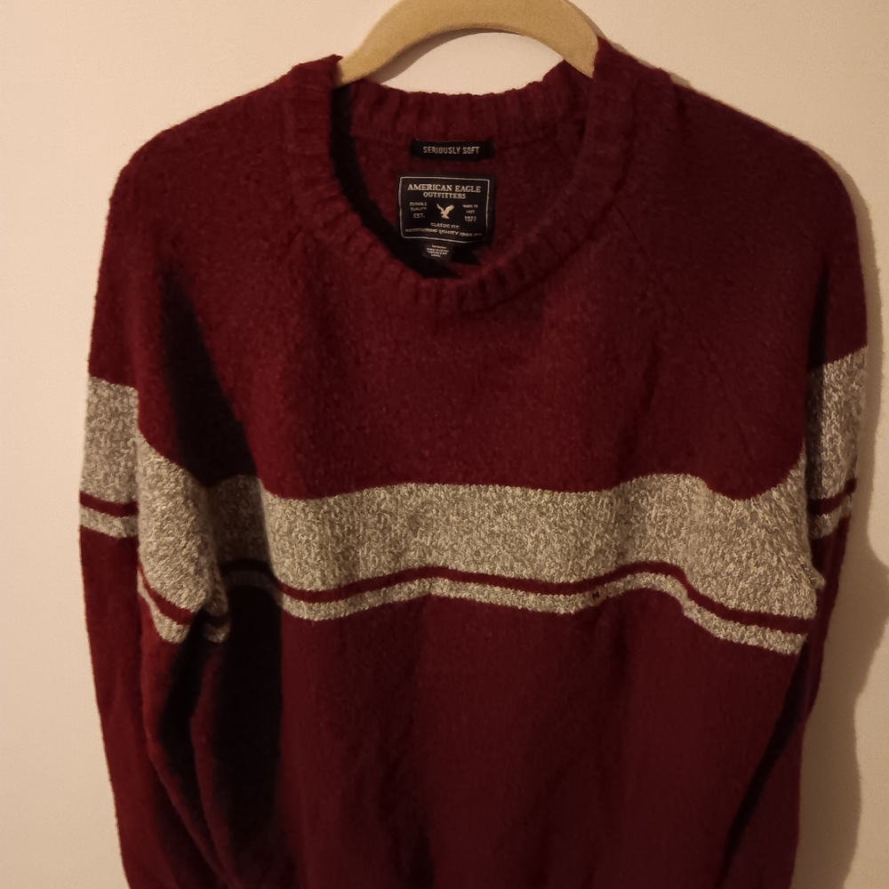 AMERICAN EAGLE "Seriously Soft" Crew Neck Sweater Men's M, NWT Maroon, WoolBlend - Picture 2 of 8